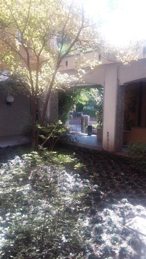 La Martino B&B Varese Exterior foto