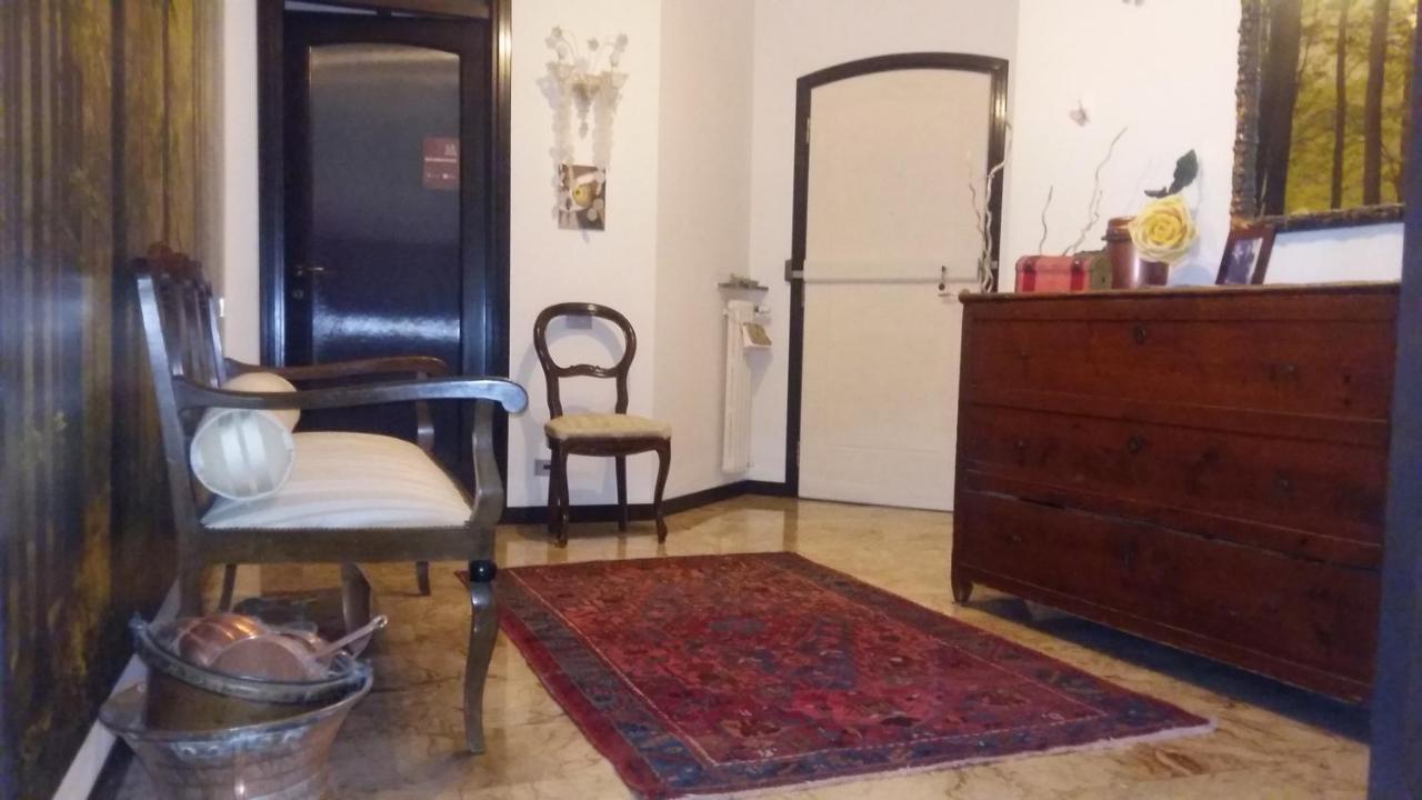 La Martino B&B Varese Exterior foto